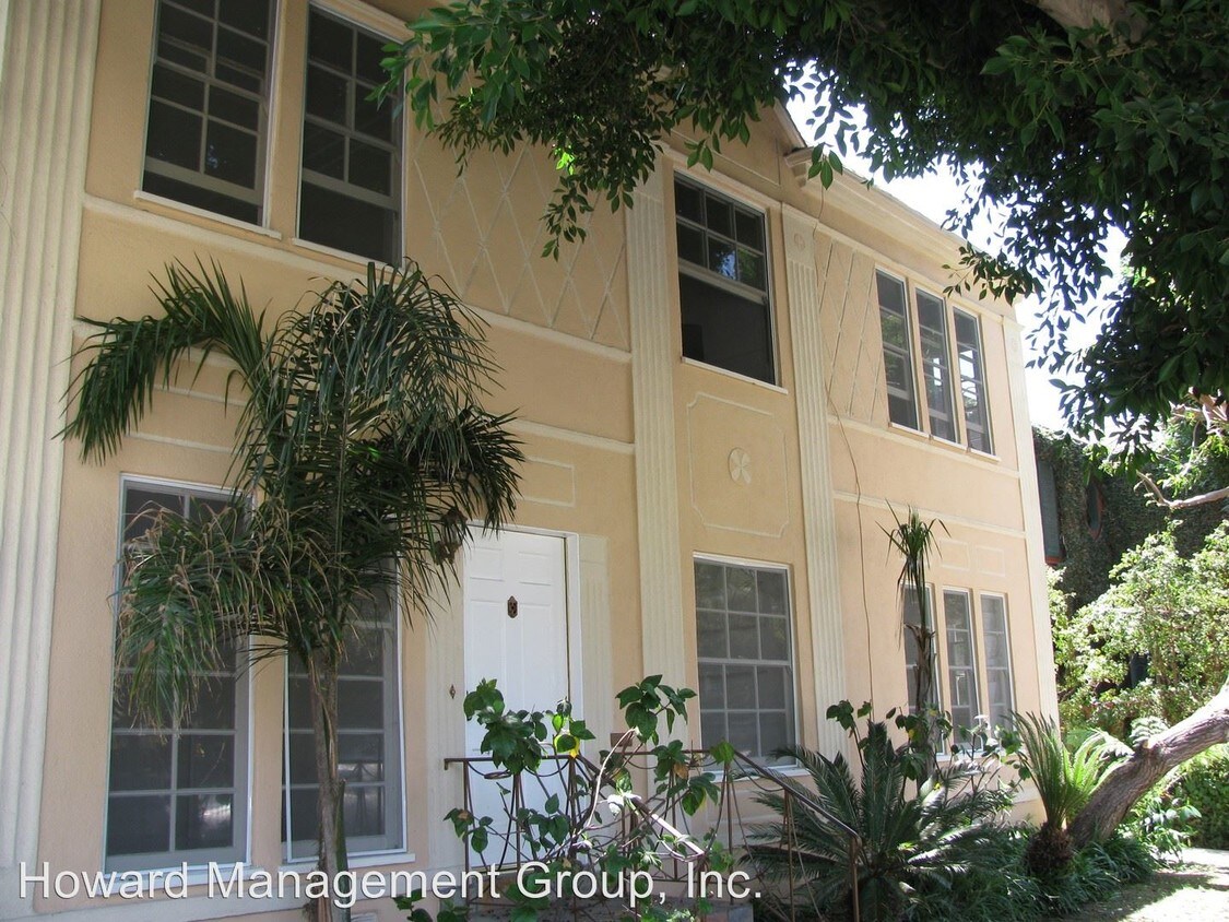 Foto principal - 9006-9010 Burton Way