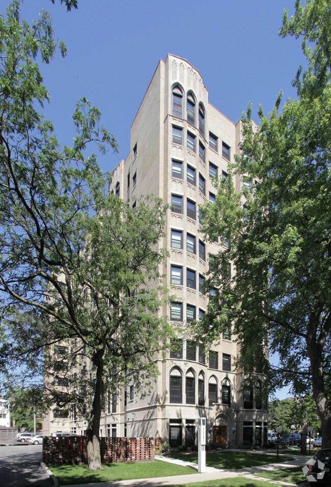 5110 S. Kenwood Ave. Apartments Chicago, IL