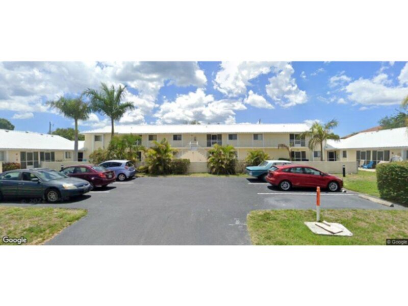 Primary Photo - 2 Bedroom/2 Bath Condo! SW Cape Coral