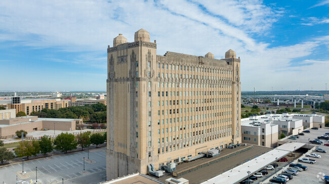 Alternate - Texas & Pacific Lofts