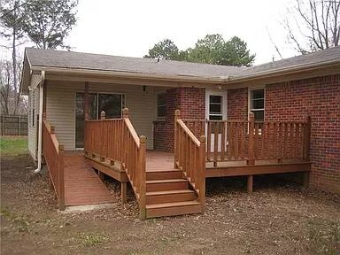 Building Photo - Handicap accessible home