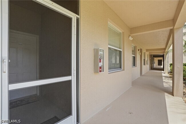 Foto del edificio - 2730 Cypress Trace Cir