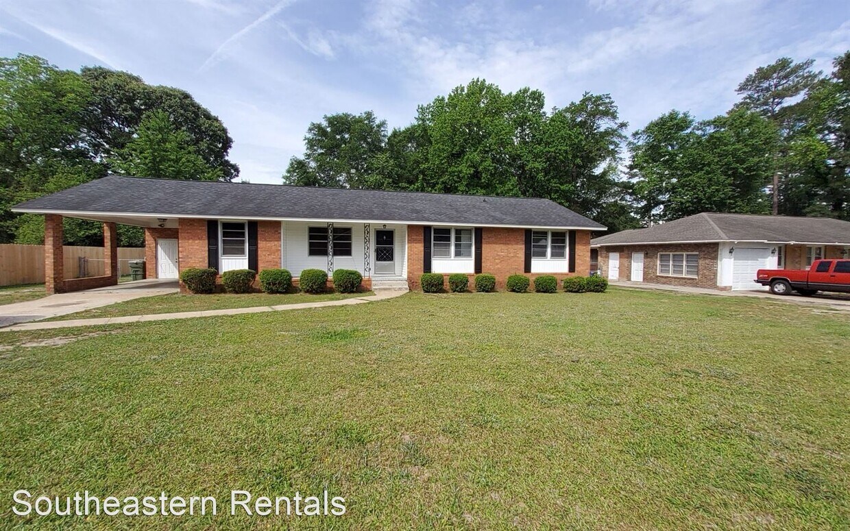 Foto principal - 3 br, 2 bath House - 10 Phelps