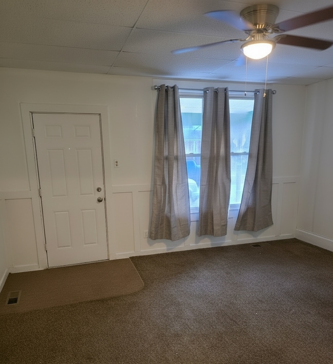 Building Photo - 1018 Osage St