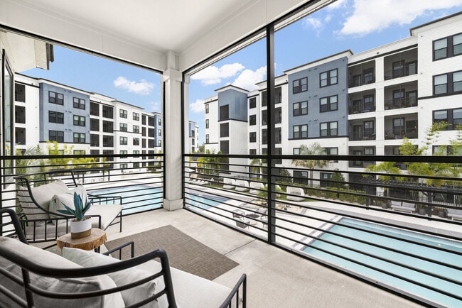 Building Photo - The Pointe on Westshore