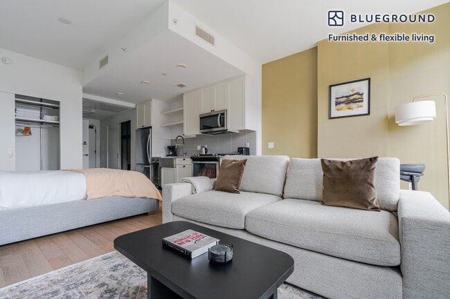 Building Photo - 3 Tingey Sq SE