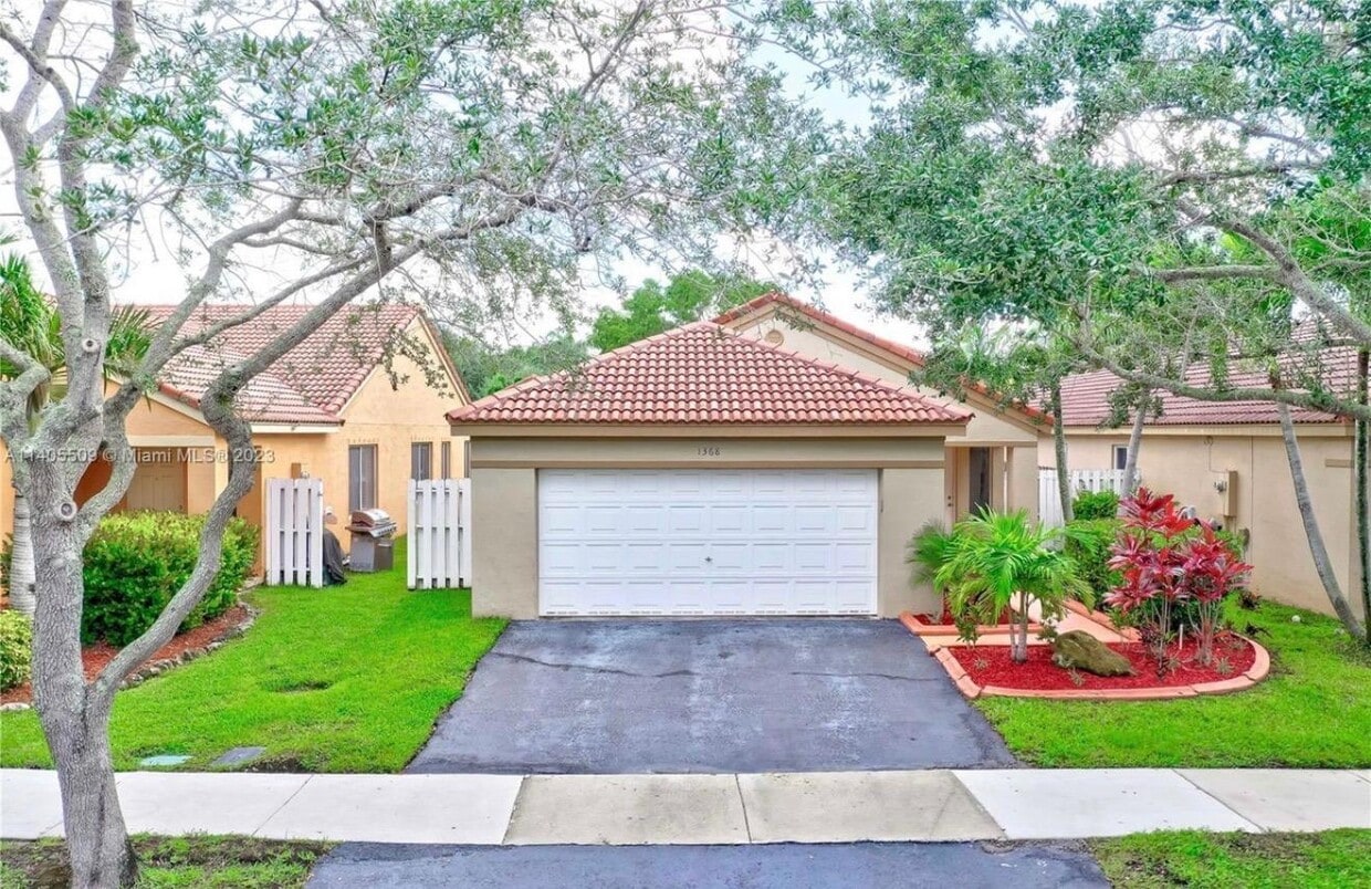 Photo - 1368 Presidio Dr (Weston, FL)