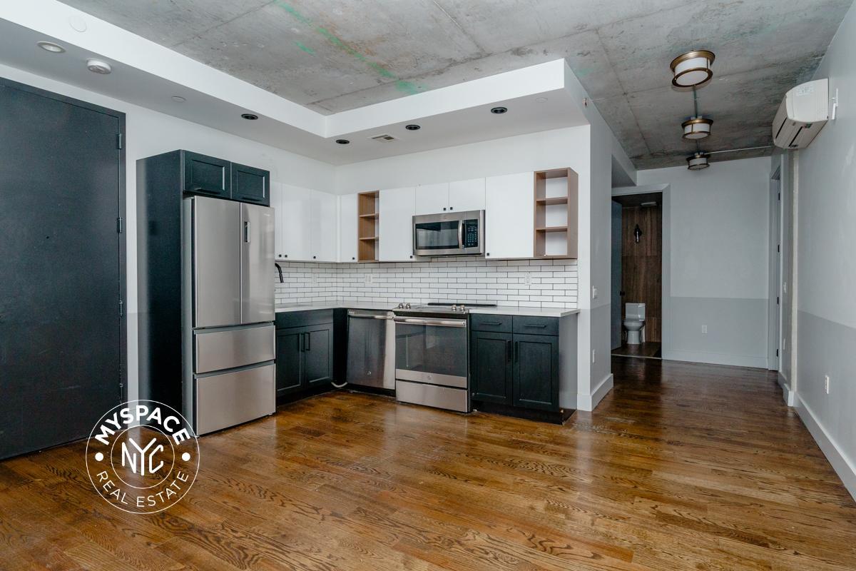 Foto principal - 31-19 37th St