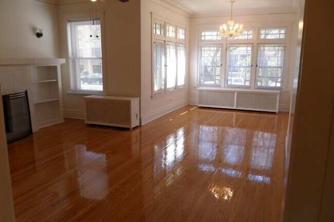 Foto del edificio - 6441 N Glenwood Ave