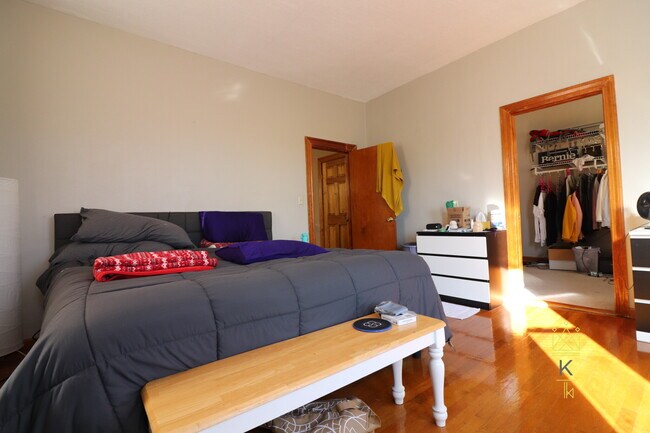 Building Photo - 375 Cardinal Medeiros Ave