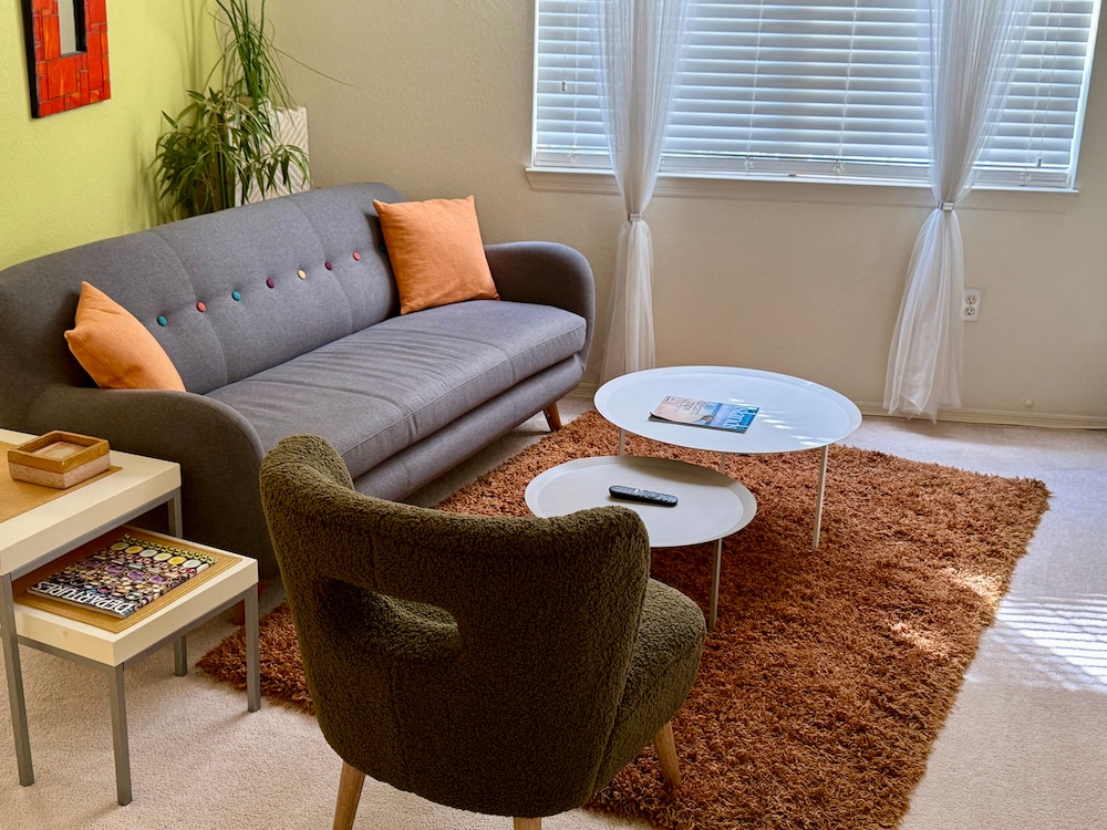 Foto principal - 5693 Star Rush Dr