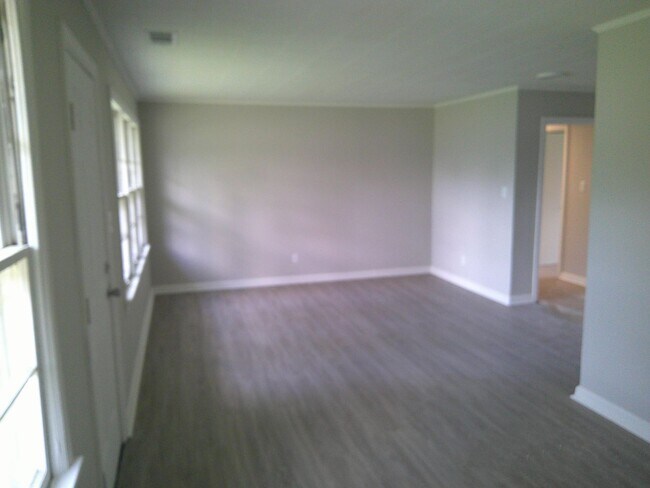 Foto del edificio - 408 Lumpkin Ave