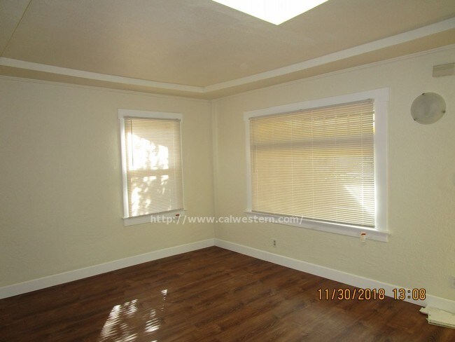 Building Photo - 194 N 19th St