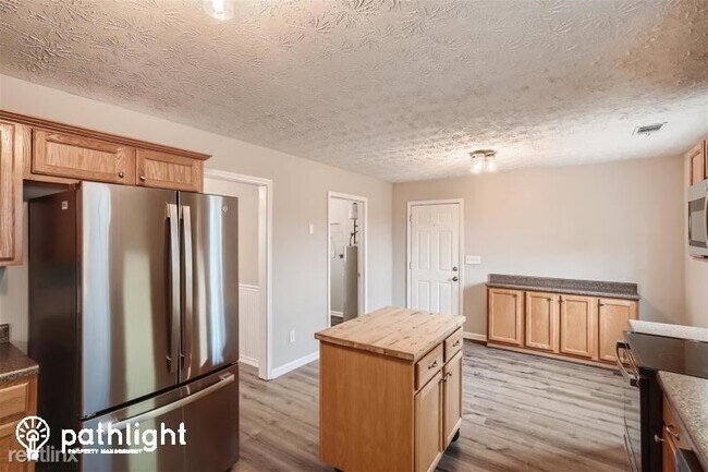 Foto del edificio - 3 br, 2.5 bath House - 80 Maple Trace UNIT