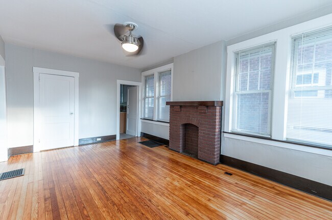 Building Photo - 3806 Wealth St