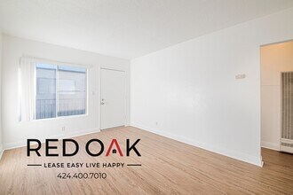 Building Photo - 12520 Lakewood Blvd