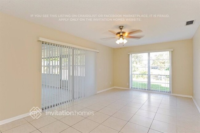 Building Photo - 5209 Windlaff Ave