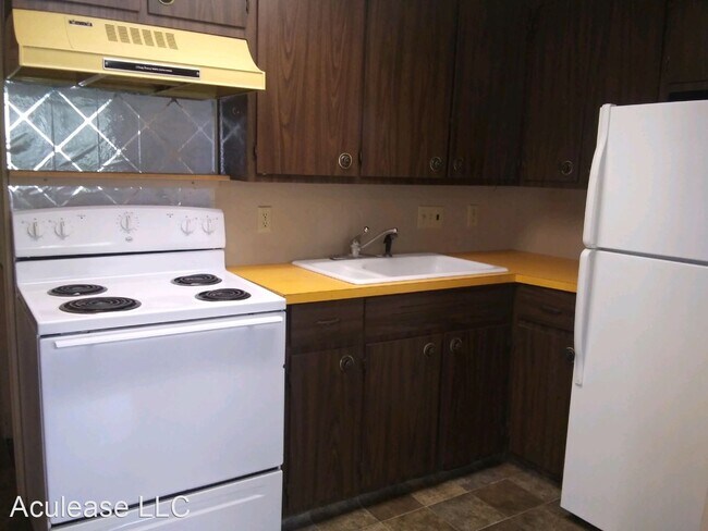 Building Photo - 106 Cherry Hills Ct