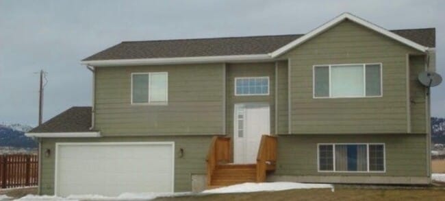 Building Photo - 668 Jena Loop