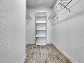 Building Photo - 260 El Dorado Blvd