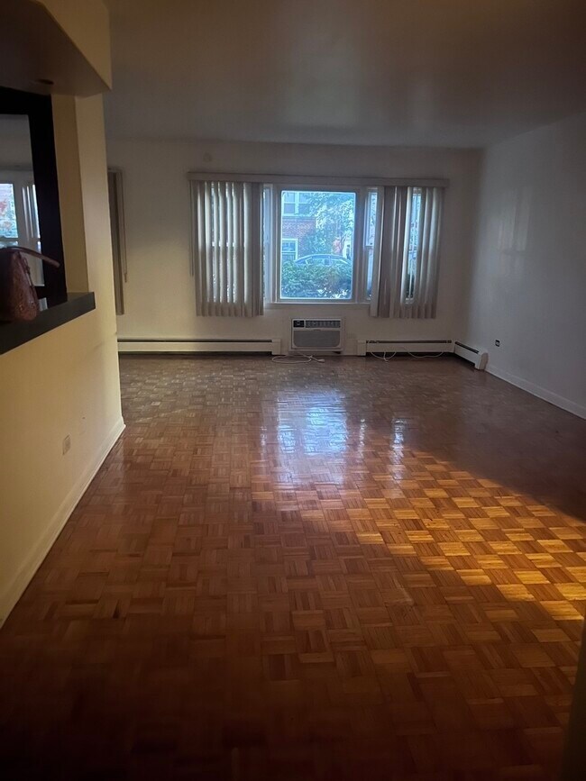 Foto del edificio - 2724 W Berwyn Ave
