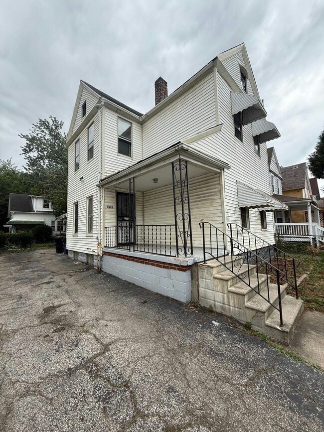 Building Photo - 7512 Star Ave