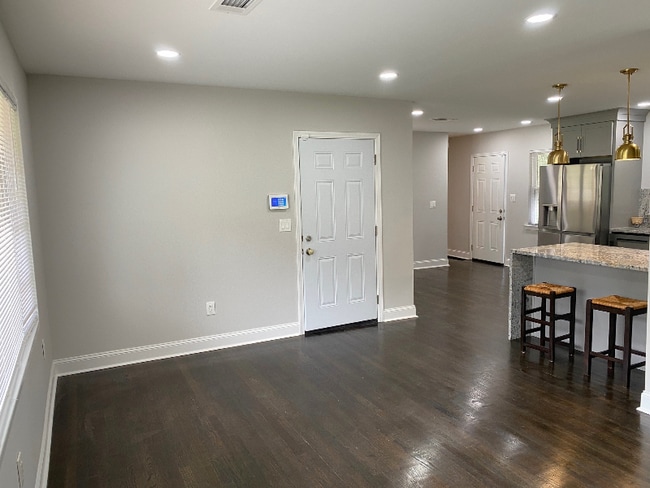 Photo - 2778 Delowe Dr House