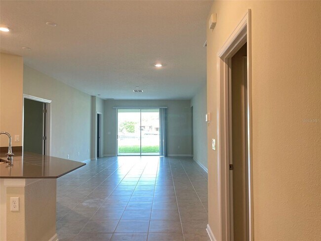 Foto del edificio - Sawgrass Bay 4 Bedrooms 3 Bathrooms for rent