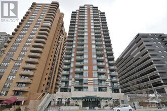 Building Photo - 570-570 Laurier Ave W
