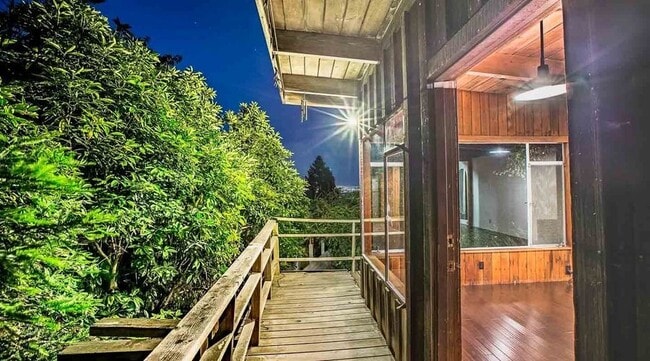 Building Photo - Perfect cottage-style home in Berkeley Hil...