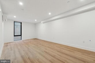 Building Photo - 808 N 3rd St