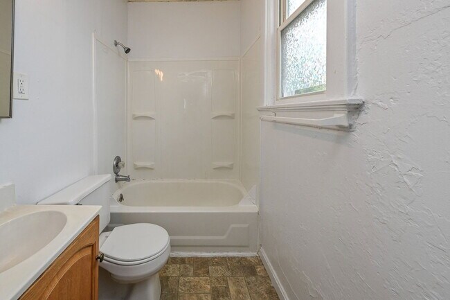 Foto del edificio - 2316 Chickasaw St