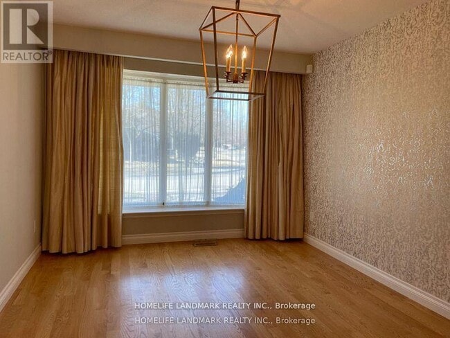 Building Photo - 211 Chebucto Dr