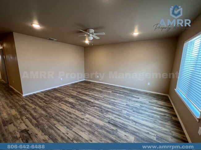 Building Photo - 7415 5th St