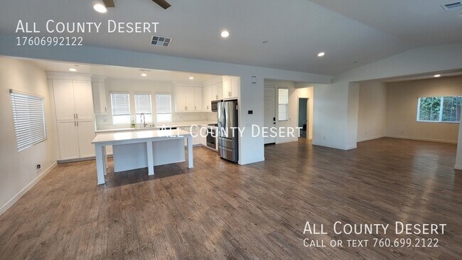 Building Photo - Gorgeous 4BR/3BA UNFURNISHED Home Availabl...