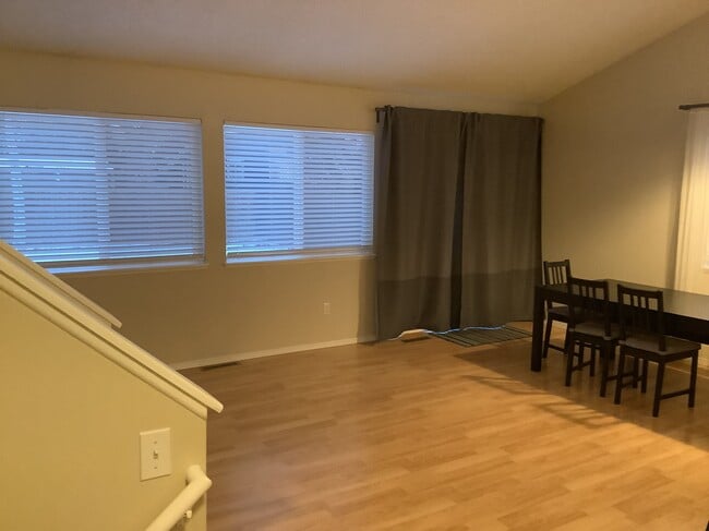 Living / Dinning Room - 1948 Connecticut Dr