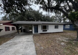 Building Photo - 716 McCormack St