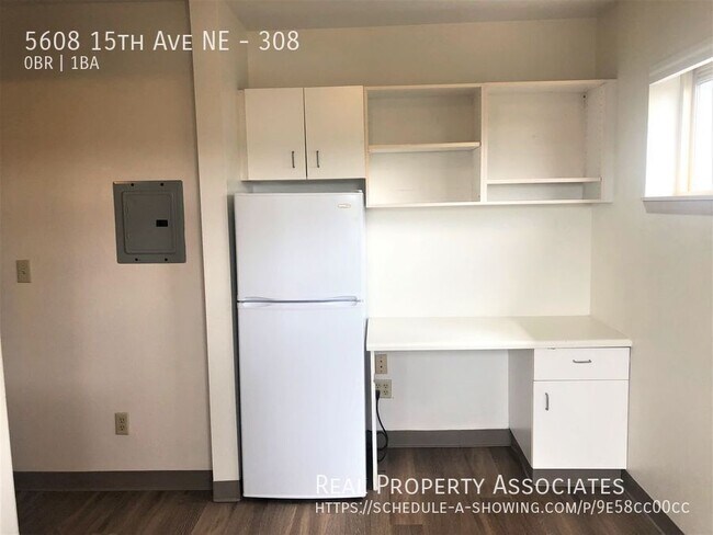 Foto del edificio - 5608 15th Ave NE