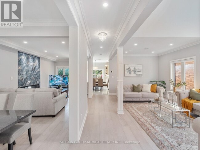 Photo du bâtiment - 60 Starwood Rd