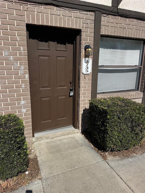 Building Photo - 1735 NE 14th St