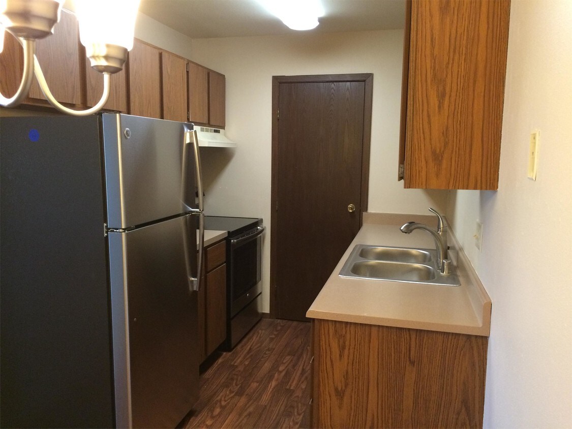 Foto principal - 2300 Schultz St