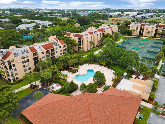 Foto del edificio - 500 Egret Cir