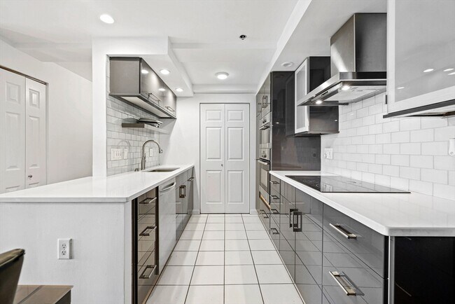 Foto del edificio - 357 Commercial St