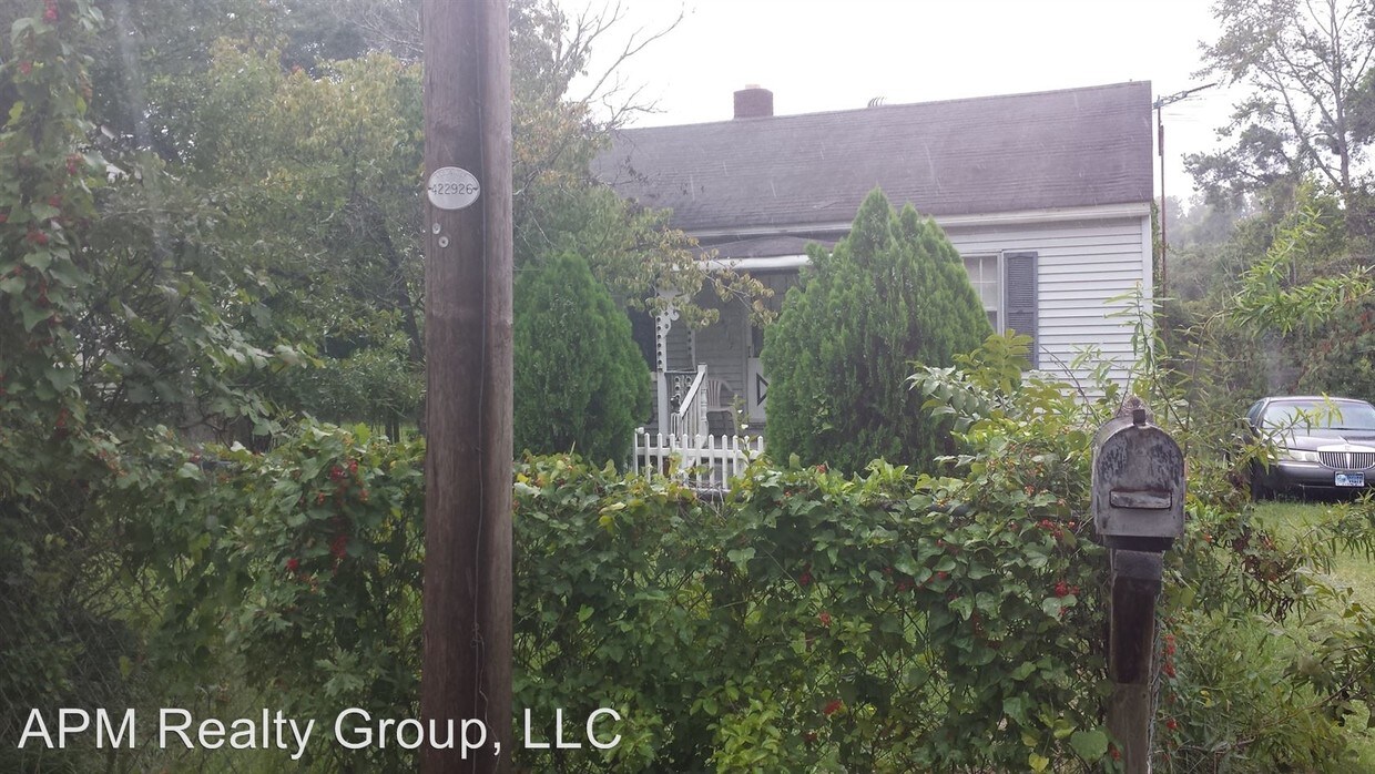 Foto principal - 4717 Linden St