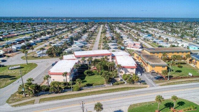 Foto del edificio - 1510 Ocean Shore Blvd