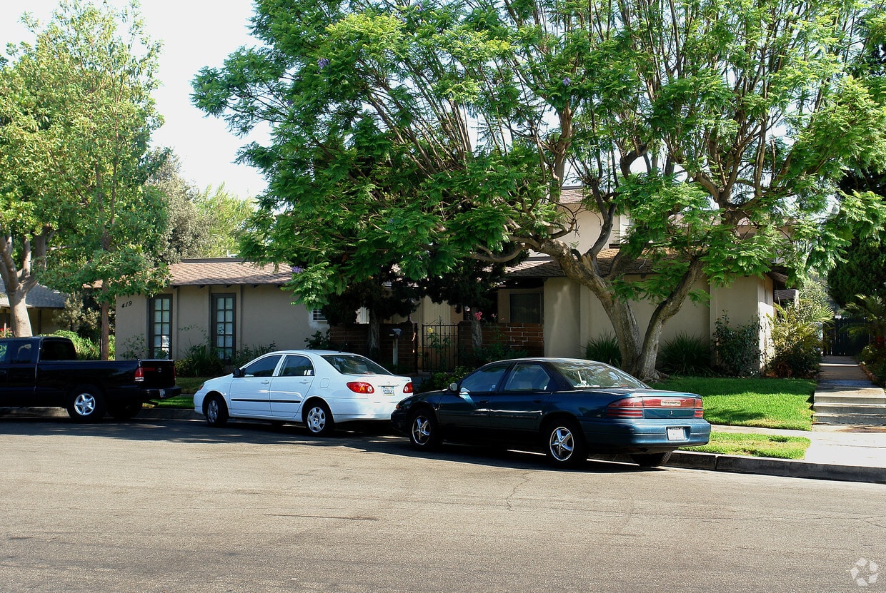 Foto del edificio - 419 W Tularosa Ave