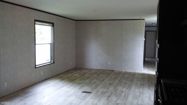 Building Photo - 9267 Bahama Dr