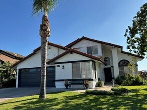 Building Photo - 5139 Independence Ct