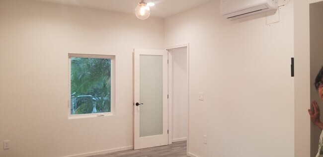 Foto del edificio - 24336 Crestlawn St