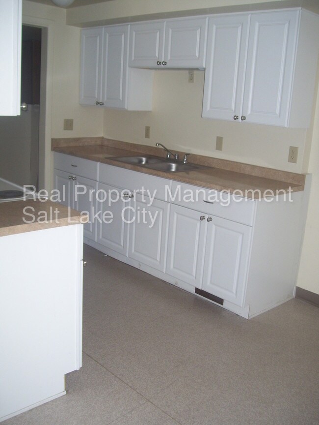 Building Photo - 1271 S 1300 E